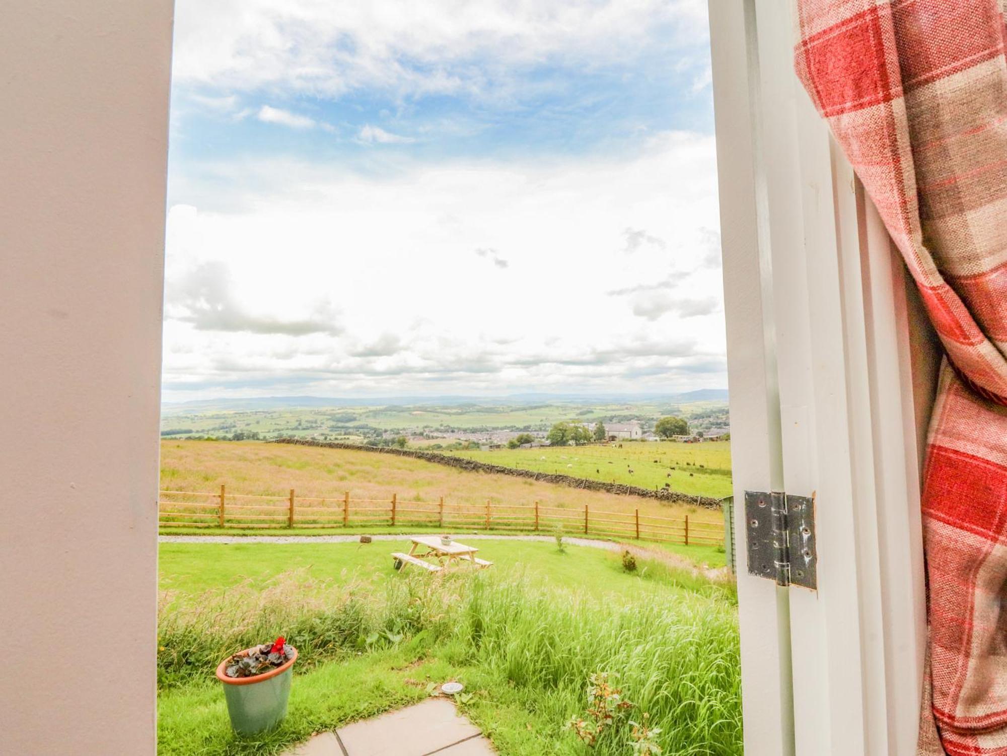 The Journeyman Luxury Shepherds Hut Барнолдсвик Экстерьер фото