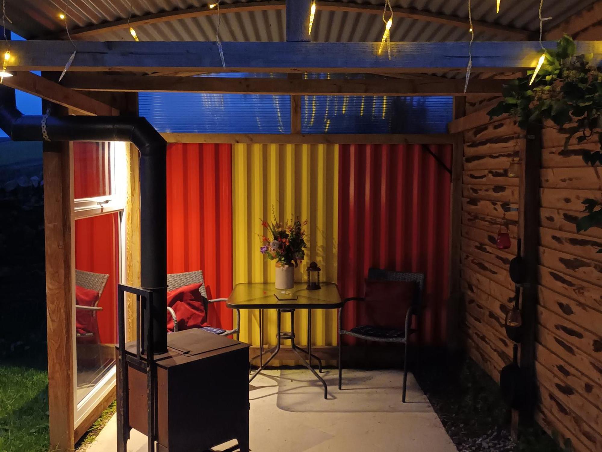 The Journeyman Luxury Shepherds Hut Барнолдсвик Экстерьер фото